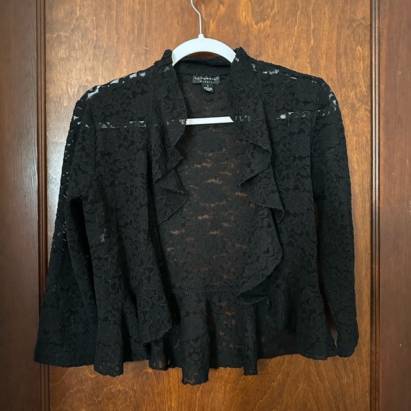 Vintage Y2K Ruffle Front Lace Cropped Shawl - Picture 2 of 4